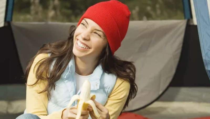 banana is a good food which helps to battle depression