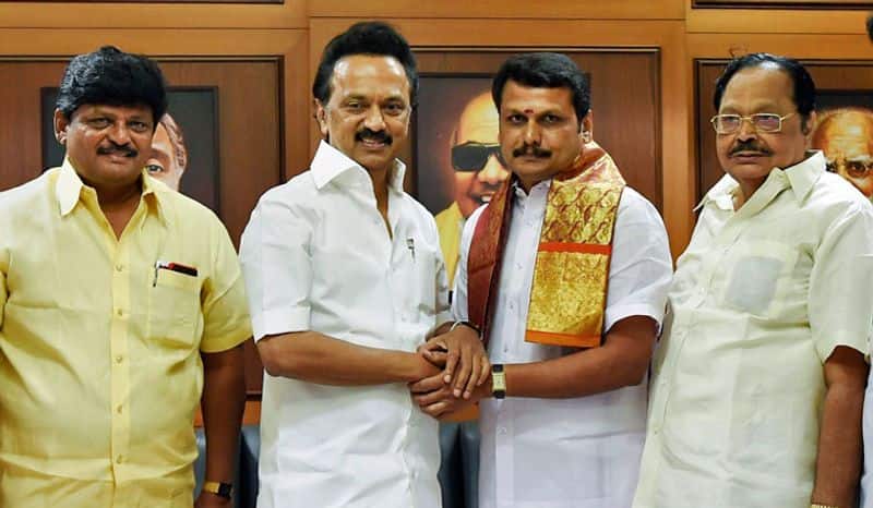 2nd wicket in Karur DVV party official also joined the DMK