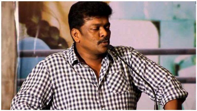 actor director parthiban resigns from his post