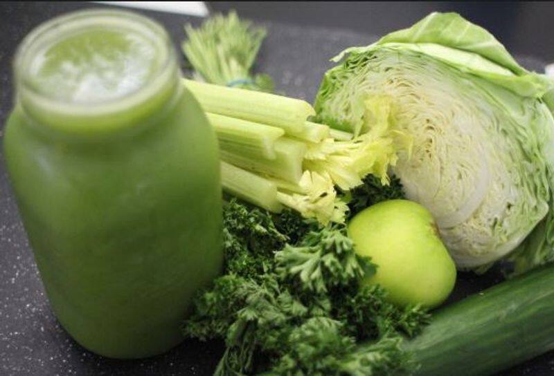 Drinking Cabbage Juice May Help Lose Weight