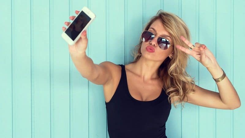 Your selfie-editing app may just be stealing your personal information