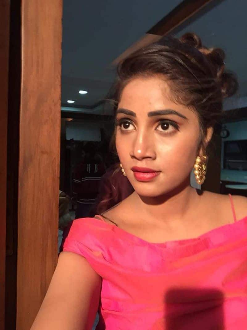 telugu serial actress suicide for love failure