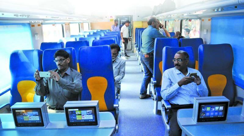 tejass train if late cash paid