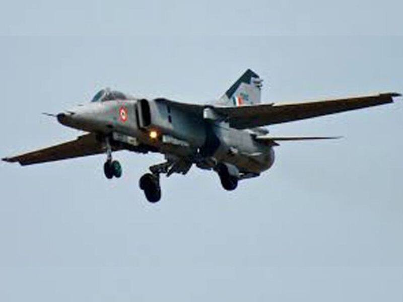 MiG 27 fighter aircraft crash Jaisalmer pilot ejects safely