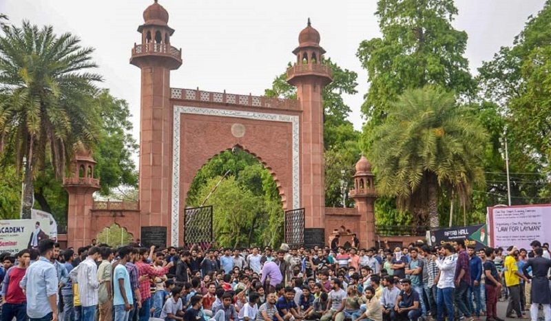 Learn why the rising heat in AMU due to Hindu Muslims is the state of UP