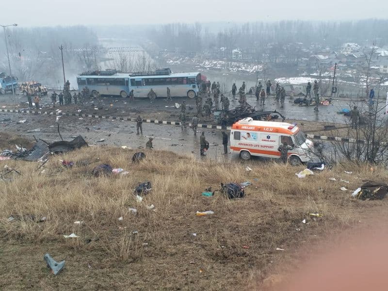 CRPF convoy attacked in Kashmir's Awanitpora, Twelve Jawan martyr