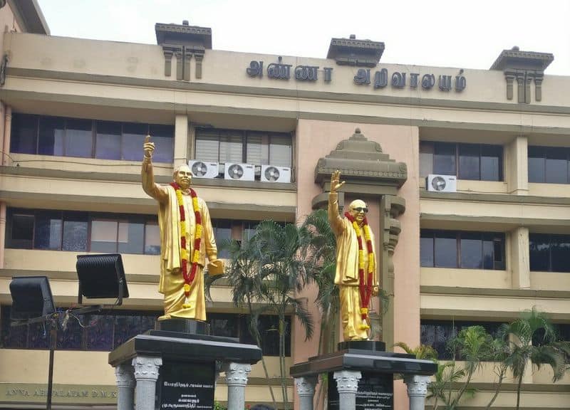 New MLA'S Sworn as legistators in Tamil nadu today