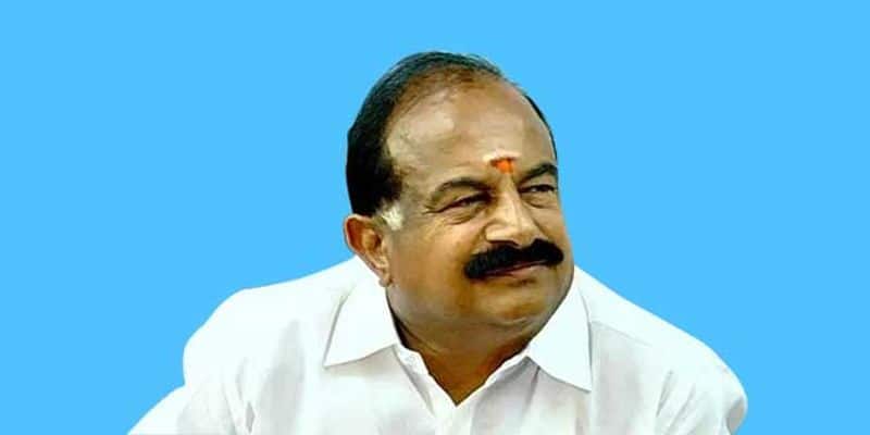 The official who came to the state function was the tough ex-minister kc karuppannan tension at bhavani