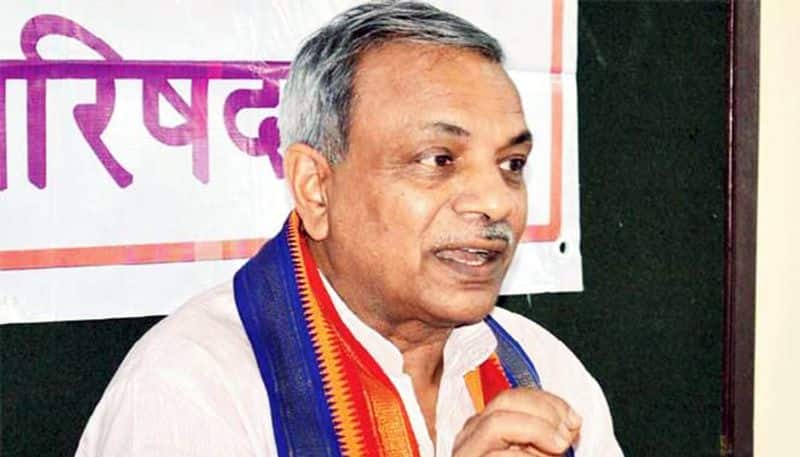VHP's Surendra Jain accuses Mamata of 'harbouring anti-nationals'