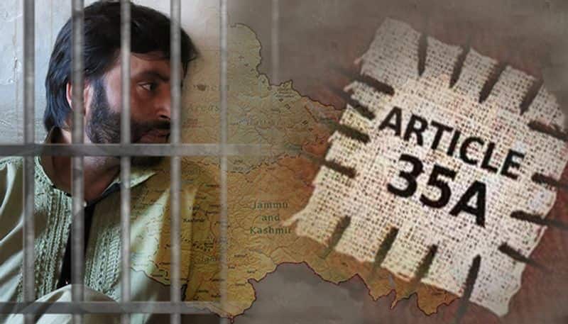 Article 35A repeal 100 companies paramilitary rushed Kashmir Yasin Malik