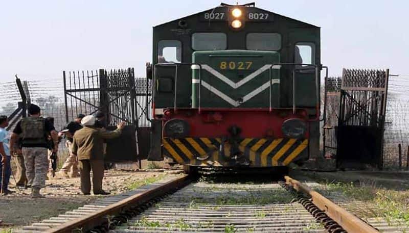 Terror in Punjab Pulwama attack Six times Samjhauta Express service stopped between India Pakistan