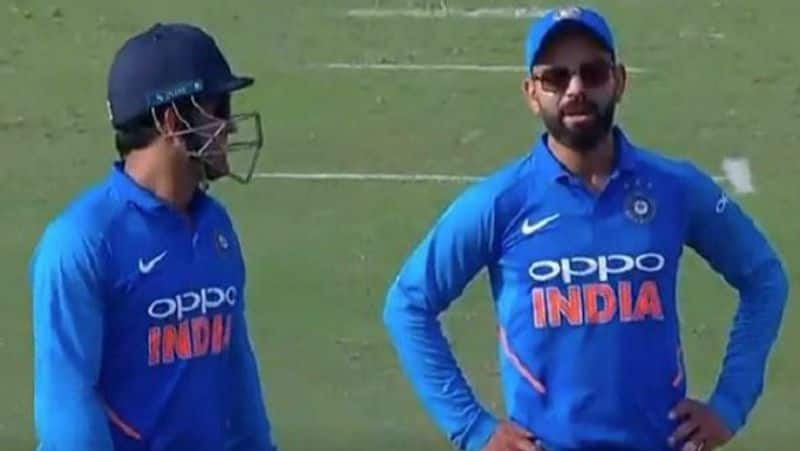 indian team lost review against bangladesh in the gap of dhoni went to dressing room
