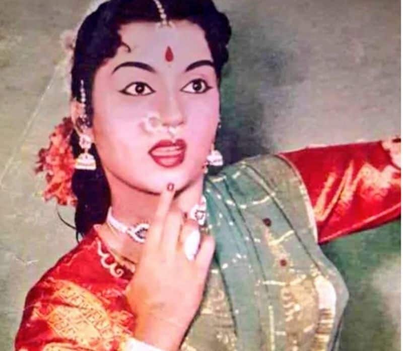 mgr and sivaji movie actress kusalakumari death