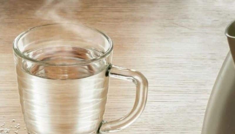 benefits of hot water and how it works in our body