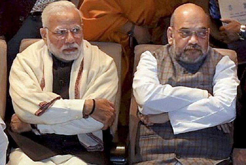 Supreme court refuses early hearing on complaint against modi and shah