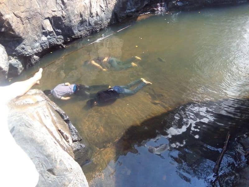 3 youth dies After Drown Into burude falls in Uttara Kannada