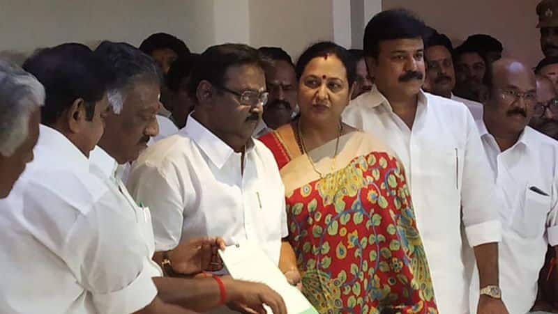 Agreement after long tug...AIADMK-DMDK Allience