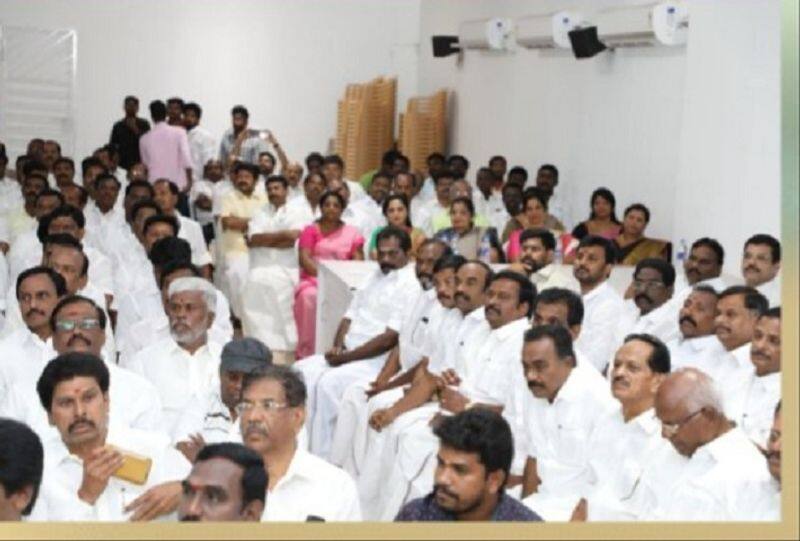 Prominent projects in AMMK's election manifesto