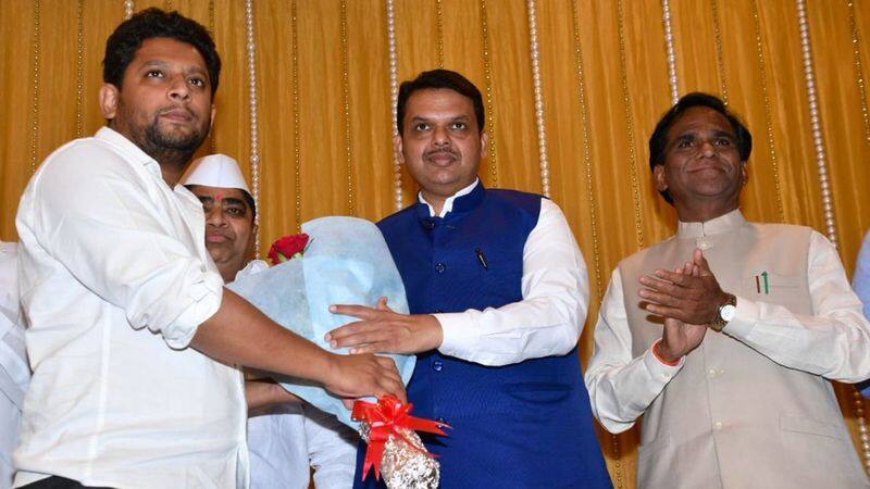 Maharashtra Congress leader Vikhe Patil son joins BJP party sees exodus Gujarat