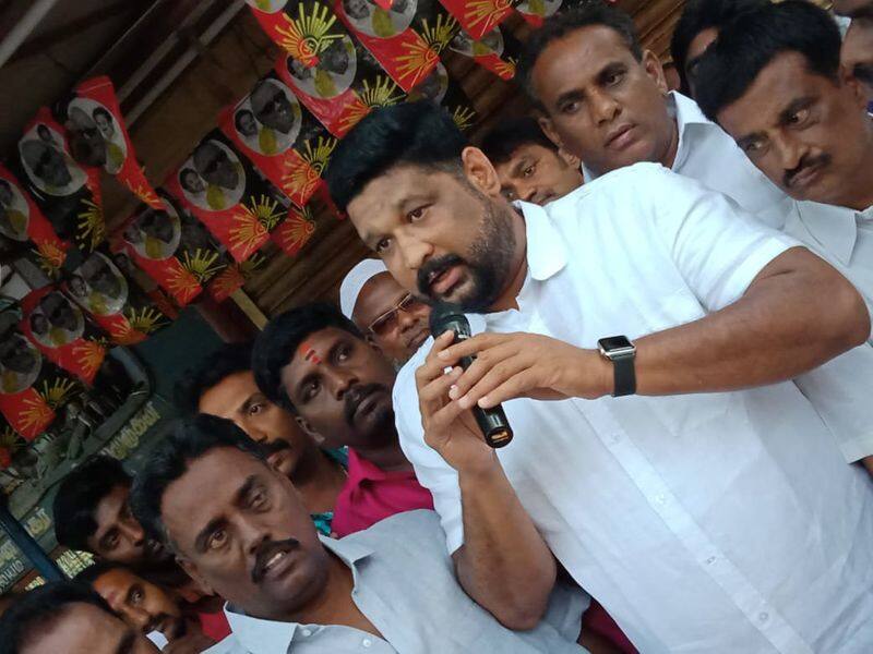 Tamilaruvi maniyan on dmk mp Gauthama sigamani issue