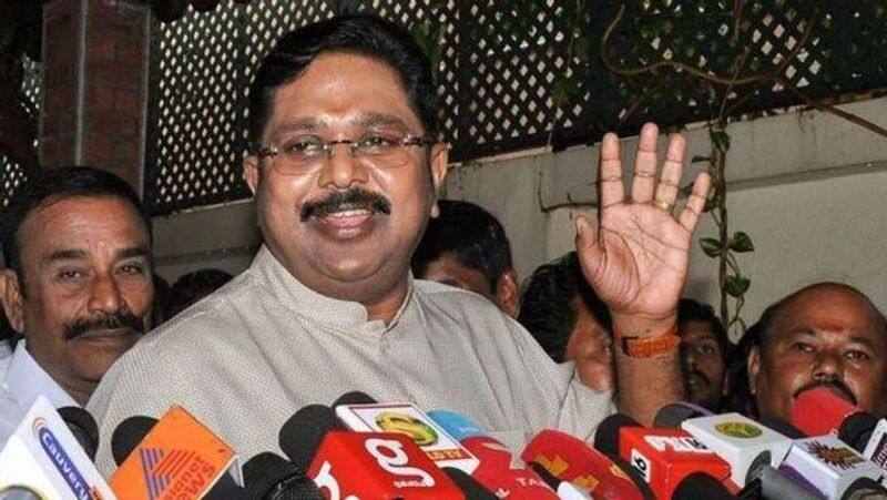 supreme court orders not to allocate cooker symbol for ttv dinakaran