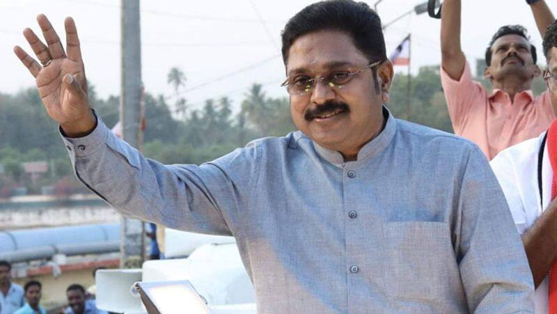 Millions of rupees in the bus doubted for  Aroor Dinakaran party candidate