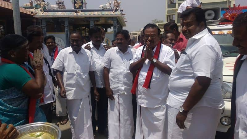 DMK alliance mp should face case due to contest in Dmk symbol