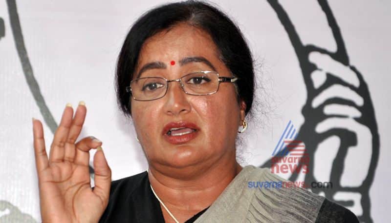 Congress members' rebellion in Mandya; threaten to campaign for BJP-supported Sumalatha