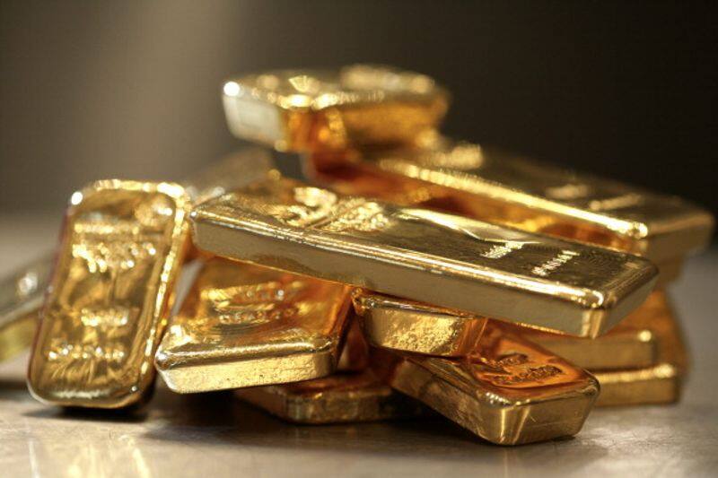 This is the name of the guts. Passengers arrested for smuggling 8 kg of gold on a flight from Dubai