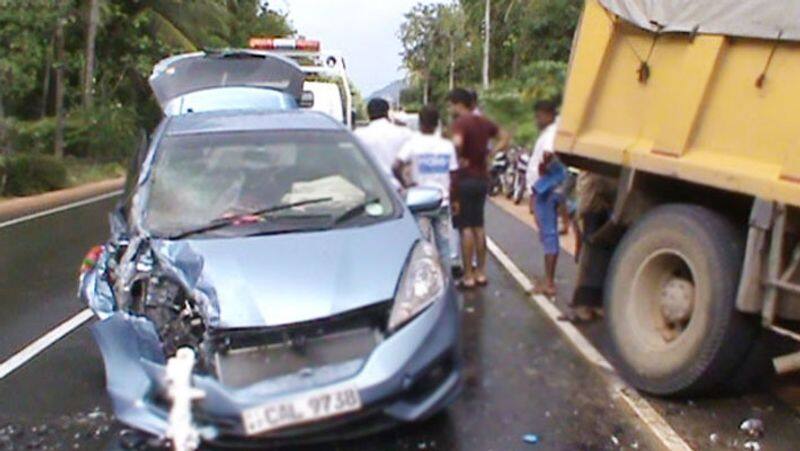 30 killed in road accidents...  Sri Lanka new year holiday