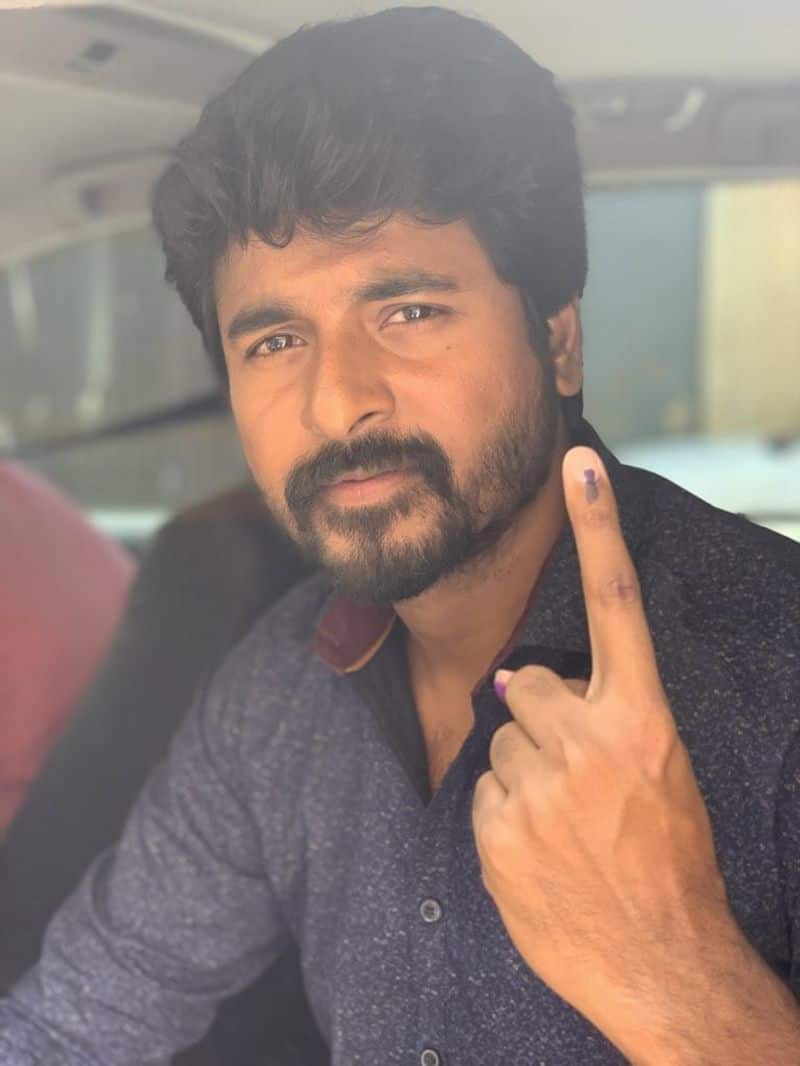 actor sivakarthikeyan  faced some difficulties while his voting in the booth