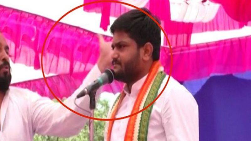 Congress leader Hardik Patel slapped during a rally in Surendranagar,Gujarat