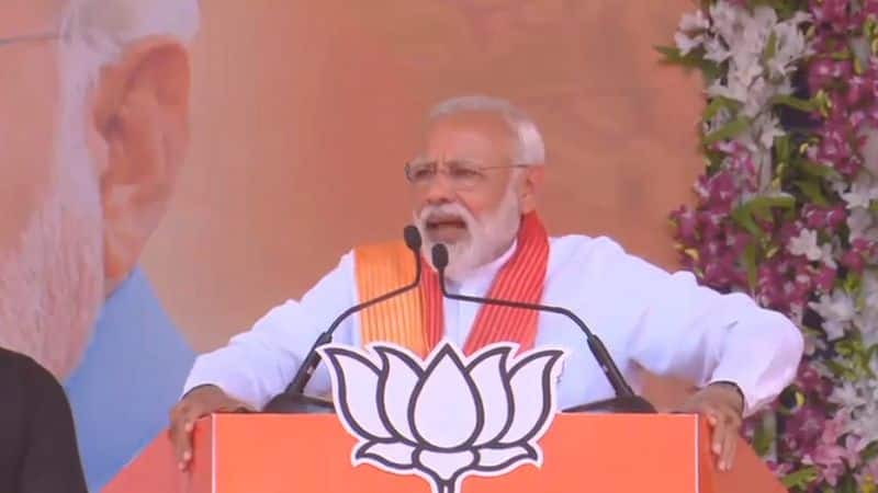 'Either I will be alive or terrorists', Says Prime Minister Modi at Gujarat Patan rally