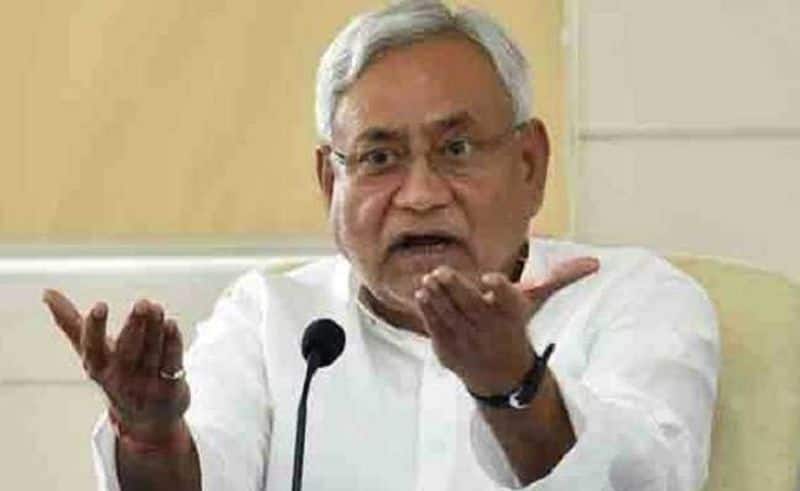 BJP strangles mega alliance, Bihar vote count in life and death struggle.