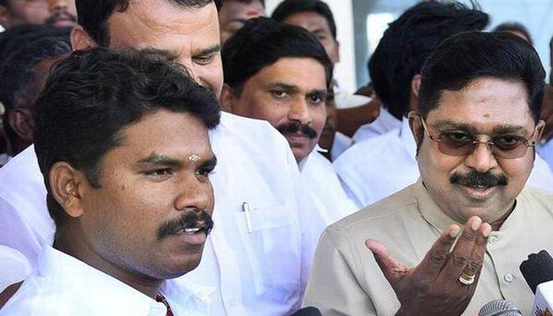 BJP behind the issue of ADMK 3 MLA disqualification