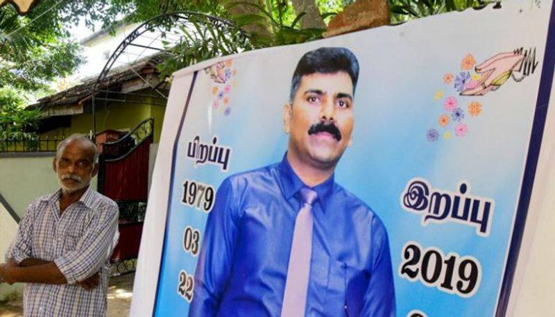 Ramesh Raju the brave gentleman who got killed while stopping the suicide bomber outside the church in colombo