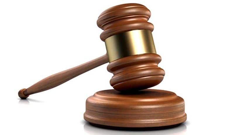 case filed in delhi court against kamal