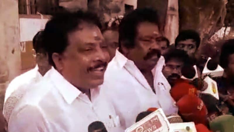 TTV support MLA willing to go admk