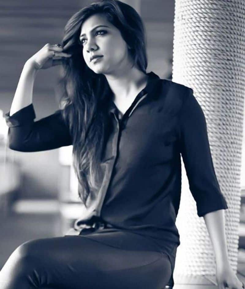 actress madona sebastiyan photo shoot