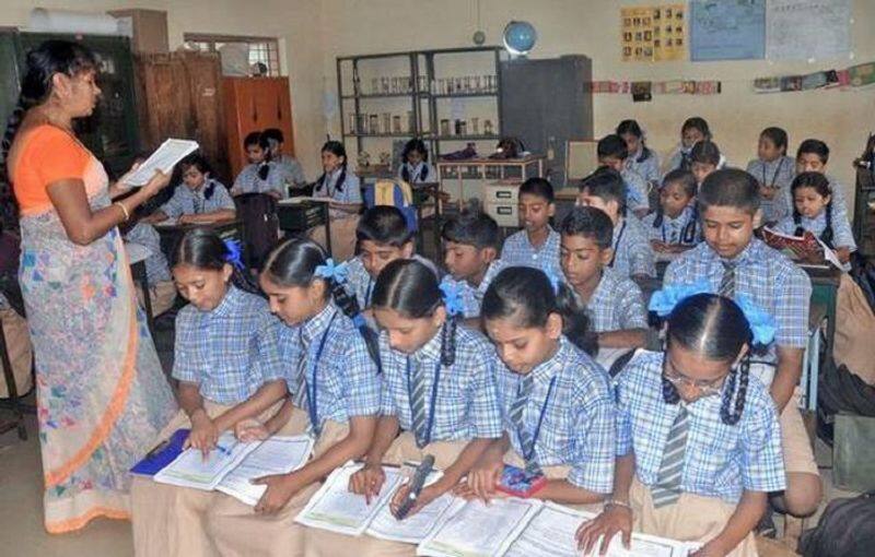 tamilnadu government school's  teachers association warning and alert regarding 5th and 8th standard examination