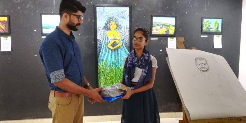 Arjun maroli painting exhibition in kollam
