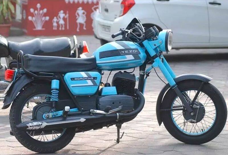 Yezdi electric motorcycle planned for launch by Classic Legends