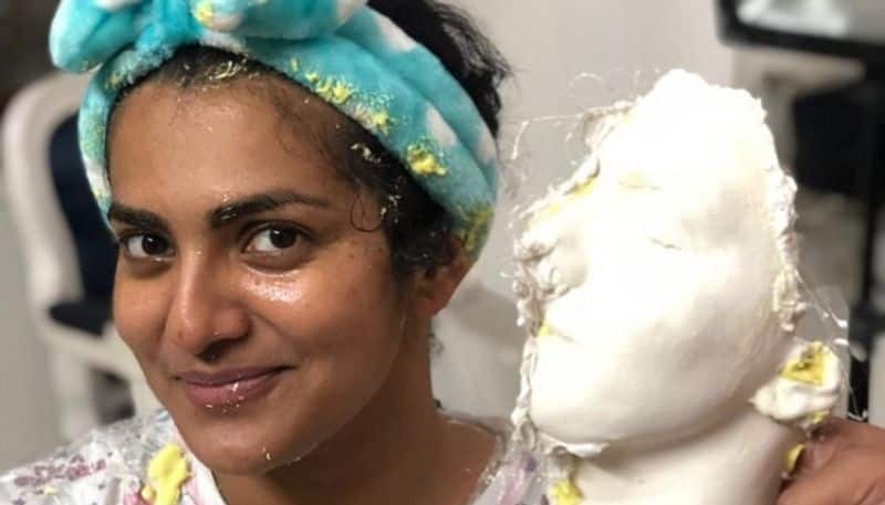 meet the prosthetic artists behind parvathy s look in uyare