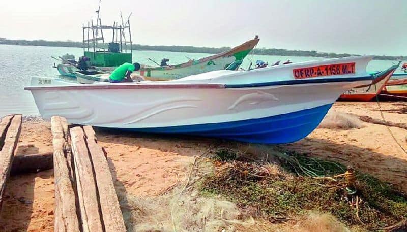 7 Tamil Nadu fishermen arrested by Sri Lankan Navy