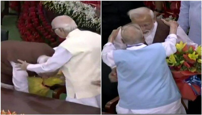 Modi bows before the constitution before starting his speech