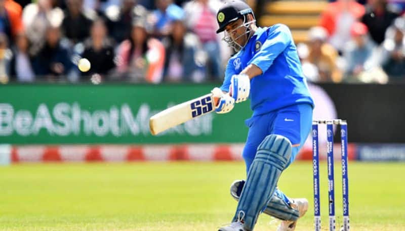 harbhajan singh picks dhoni as 4th batsman in world cup