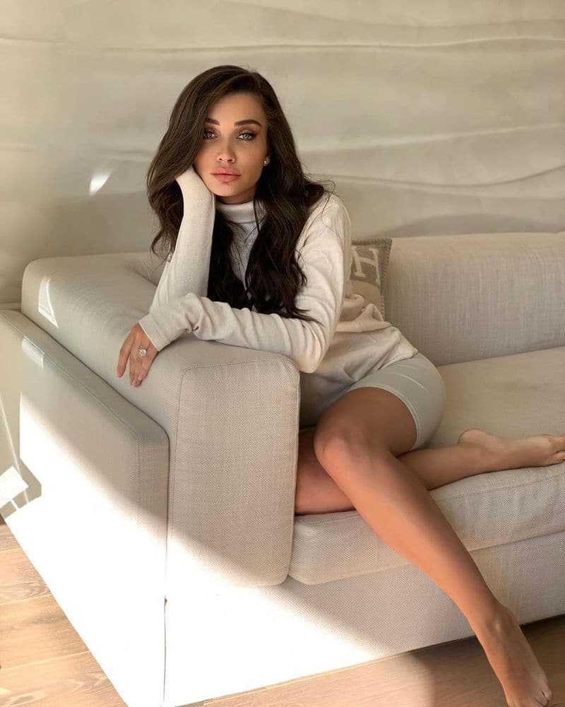 amy jackson give the few tips for pregnant ladies