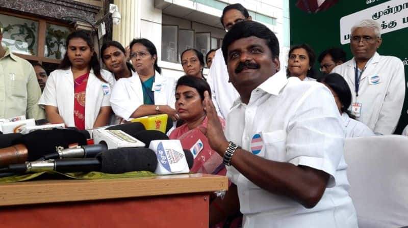 no one affected by  corona virus in tamilnadu  says minister  vijayabaskar