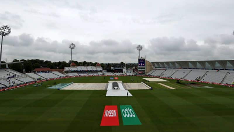 ganguly gave solution to play immediately after rain in england