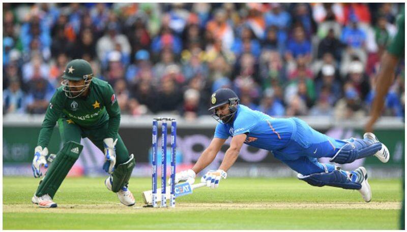 pakistan missed run out chance for rohit sharma